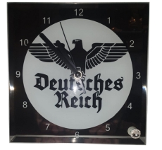 Standuhr aus Glas - Deutsches Herz