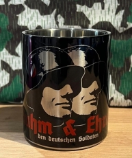 Edelstahltasse mit Karabinerhakengriff - Ruhm und Ehre - Motiv 2